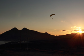 Paragliding in Los Escullos © OM